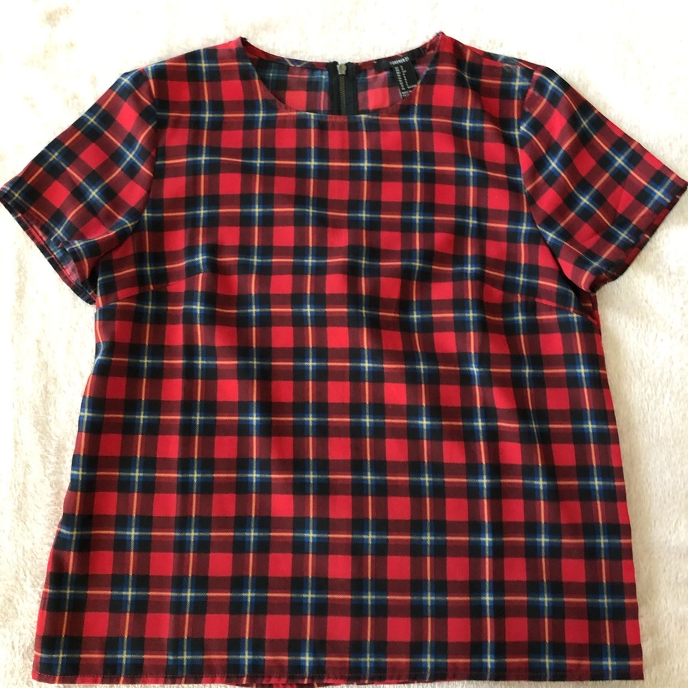 🚨Sale🚨 4 for $25 Forever 21 Checked Tee ❤️